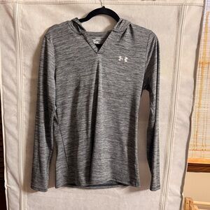 Under Armour Heather Gray Hooded Long Sleeve Heat Gear Loose Medium Top